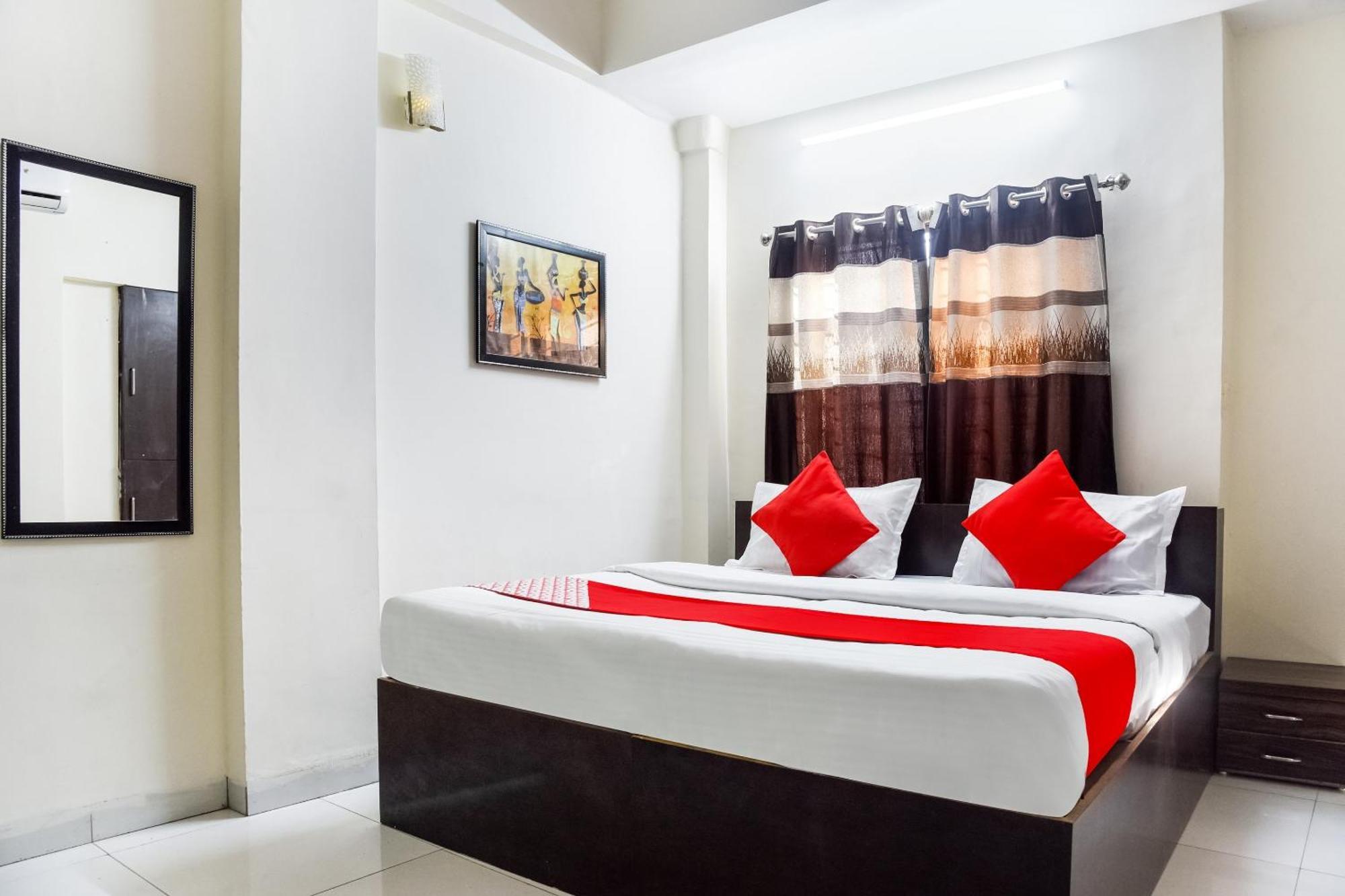 Hotel O Radhika Palace Бхопал Екстер'єр фото